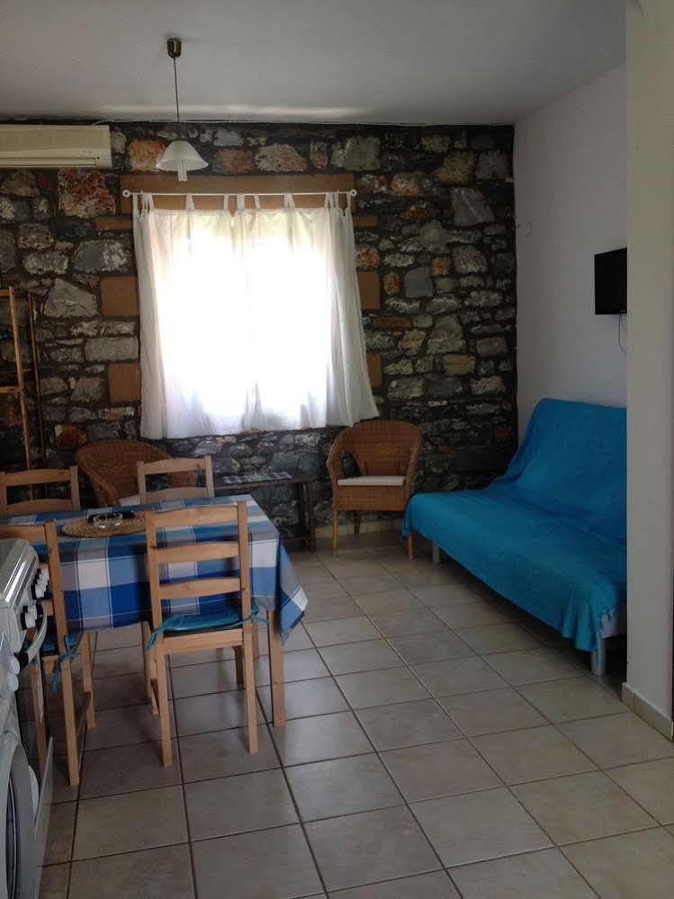 Io Villa Stoúpa Exteriör bild