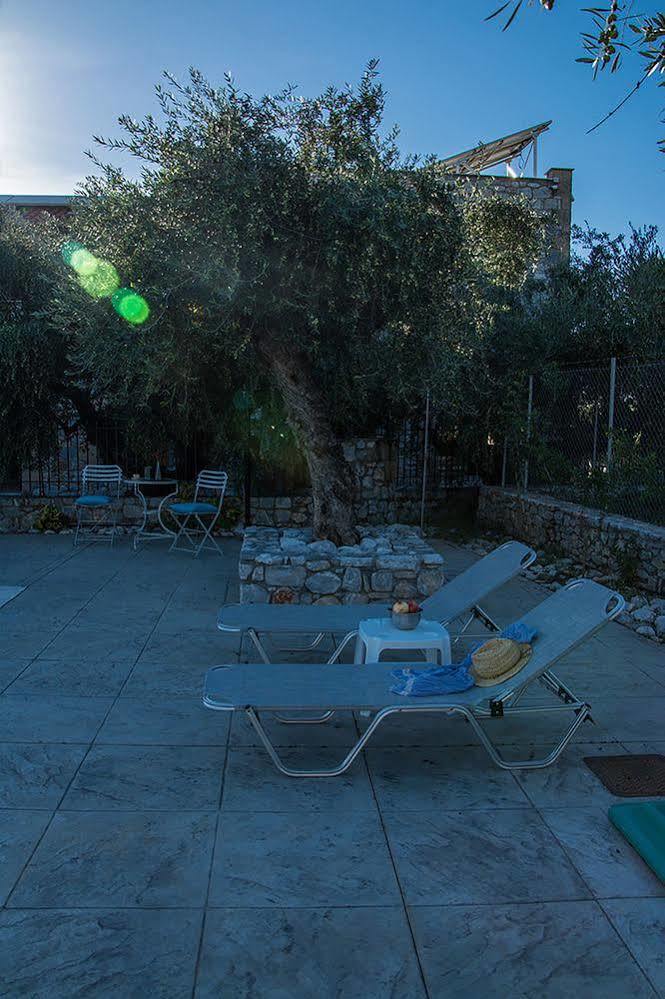 Io Villa Stoúpa Exteriör bild
